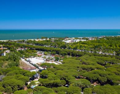 pinetasulmarecampingvillage en camping-cesenatico-offer-for-june-holidays-with-children-free-of-charge 026