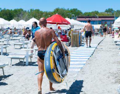 pinetasulmarecampingvillage en july-offer-camping-cesenatico-with-free-entrance-to-atlantica-water-park 027