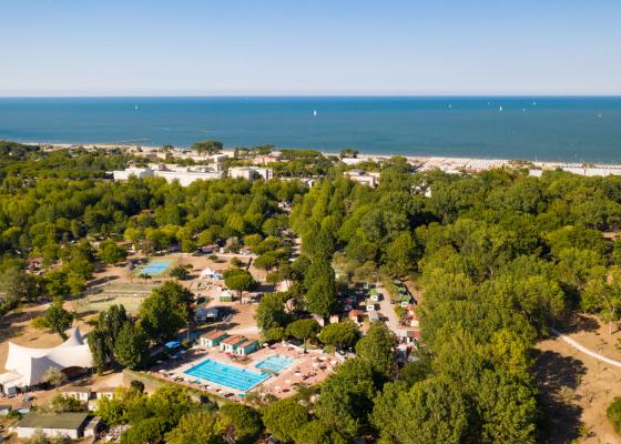pinetasulmarecampingvillage en early-booking-offer-for-stay-in-a-mobile-home-or-cottage-at-campsite-by-the-sea-in-cesenatico 019