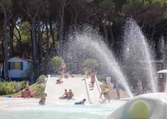 pinetasulmarecampingvillage en june-holiday-offer-in-cesenatico-free-for-children 018