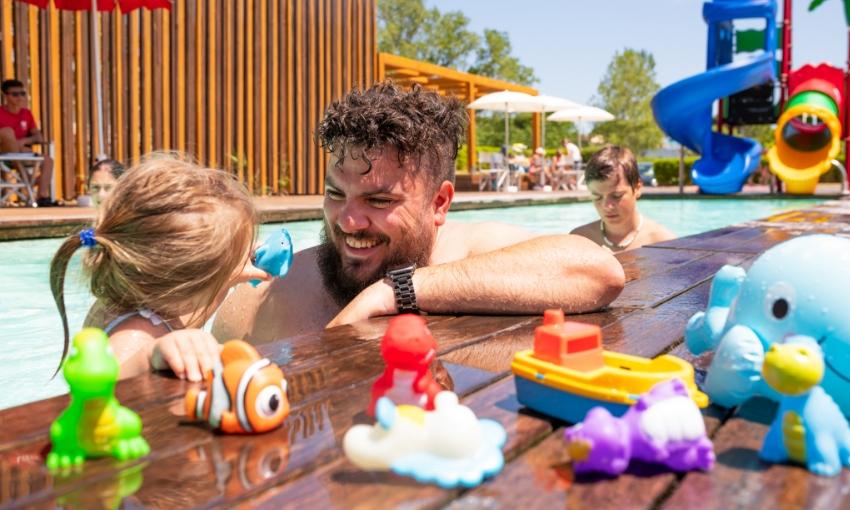 pinetasulmarecampingvillage it piscina-camping-cesenatico 022